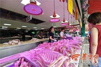 "美颜"猪肉套路多? 生鲜灯12月1日起将禁用 走访西安部分市场实地调查